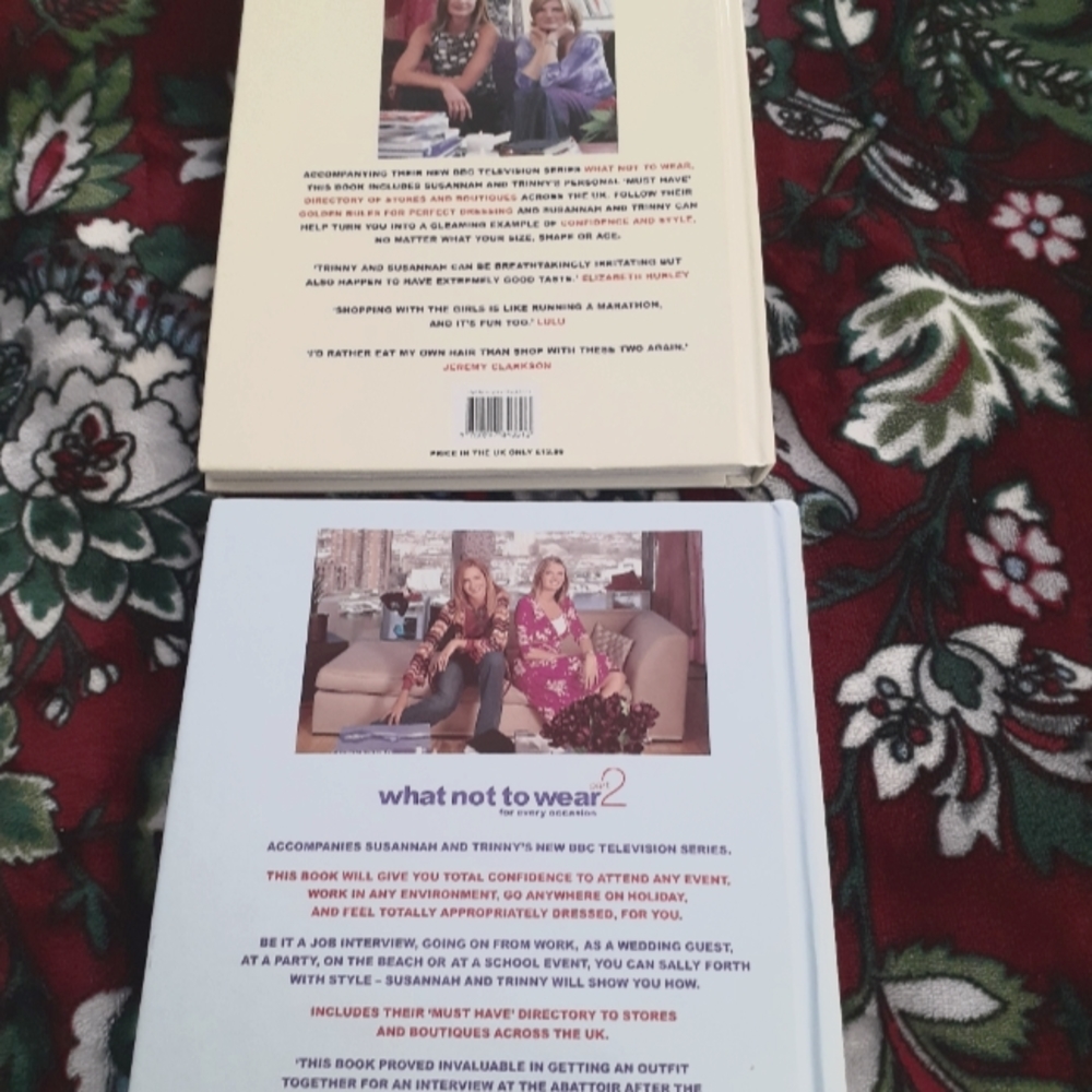 Fashion Style - 2 books